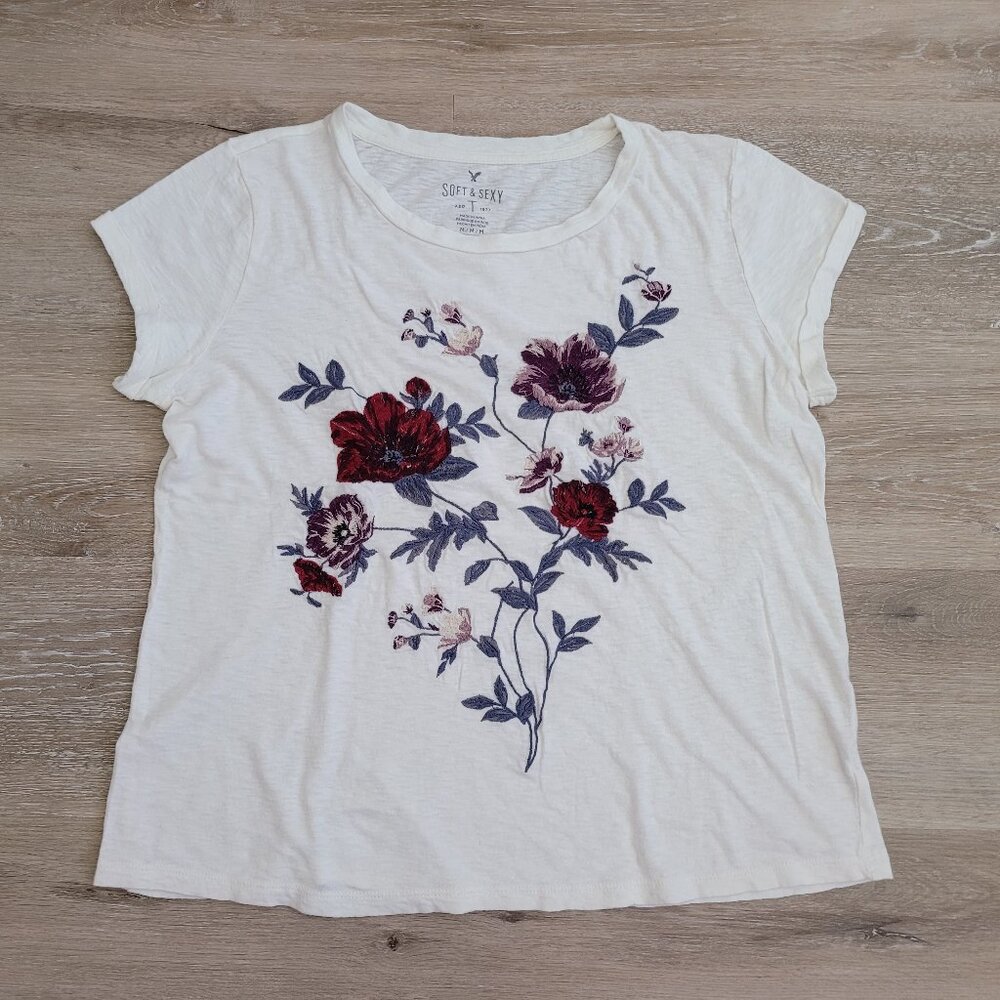 American Eagles Embroidered Cream Tee (M)